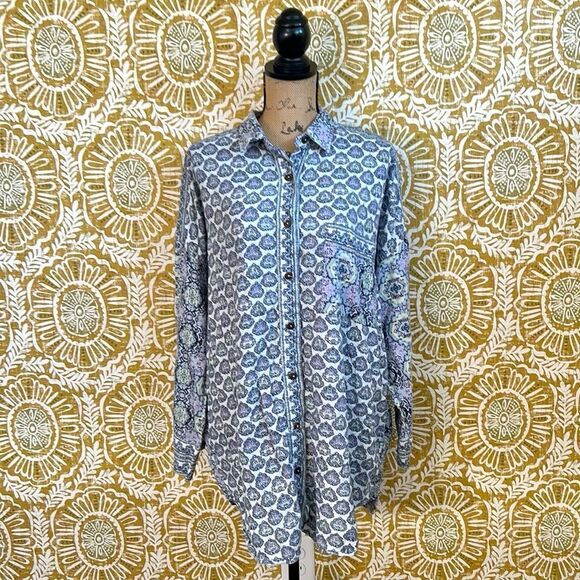 Free People Happy Holibabe Printed Long Sleeve Sleepshirt in Indigo Combo size M - Picture 8 of 16